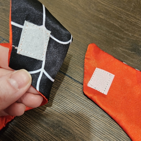 Miles Spider Play Cape+Mask - Picture 4 of 4